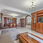 - 3 Bedroom House With Pool