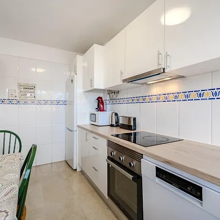 Dom wakacyjny - 3 Bedroom House With Pool Chayofa